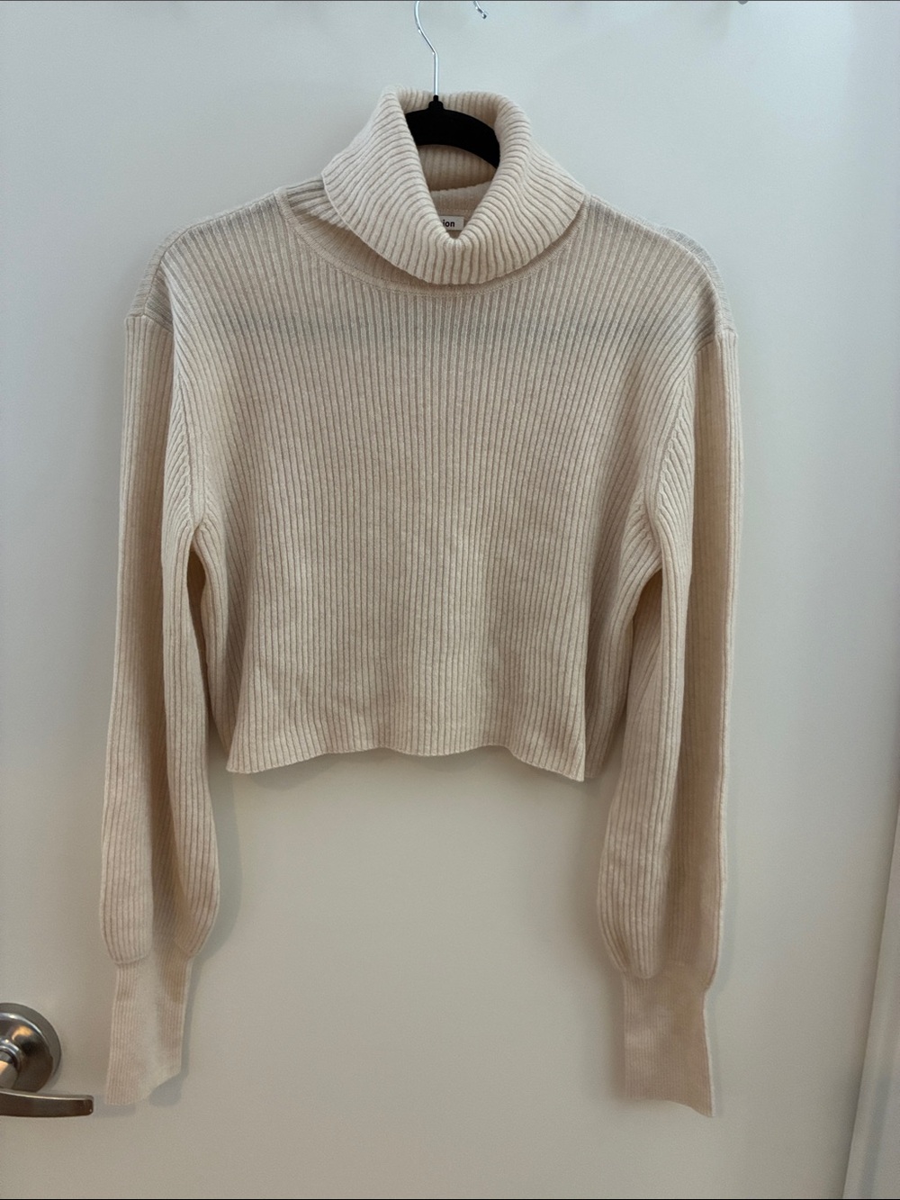 Reformation Cashmere Cropped Ribbed Turtleneck Sweater in Cream